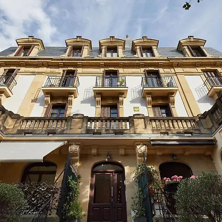 Eiffel - The Collection Apartment *