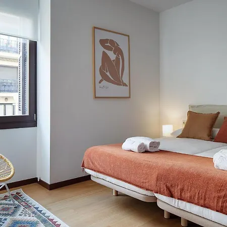 Eiffel - The Collection Σαν Σεμπαστιάν