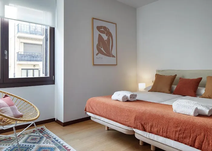 Eiffel - The Collection Сан-Себастьян