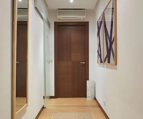 Eiffel - The Collection Сан-Себастьян